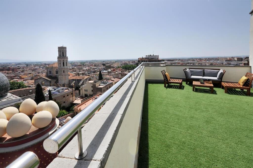 Ferienwohnung Atico Frente Al Museo Dali Figueres  Exterior foto